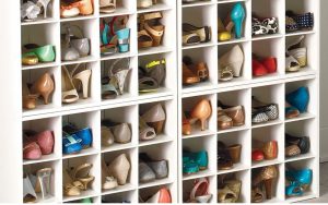 import tas dan sepatu dari china